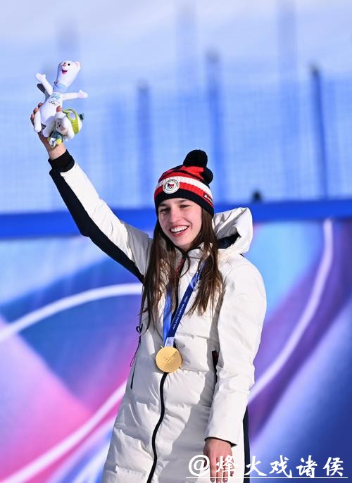 冬奥会单板滑雪女子平行大回转 捷克选手夺冠